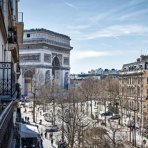Etoile Park Parigi