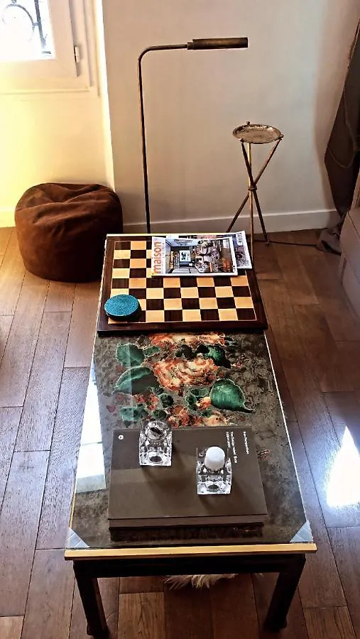 Cocoon Gallery Paris Bed & Breakfast